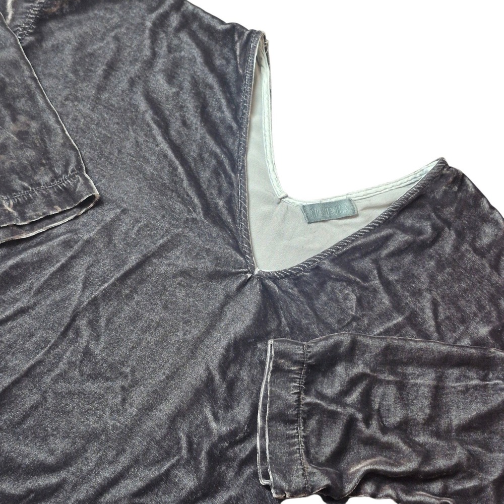 CP Shades Womens M Dark Gray Velvet Rayon Silk Made in USA V Neck Top Minimalist